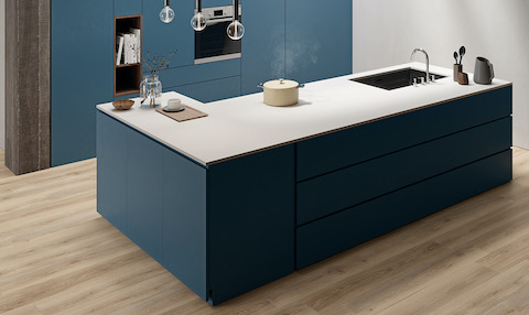 Imagen de bancada de cocina con inducción invisibble