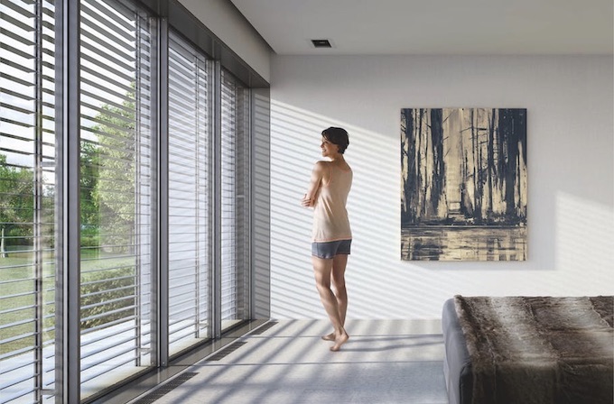 Imagen de habitación con una balconera de PVC